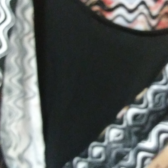 DONATING SOON NEW DIRECTIONS sleeveless dress - Picture 2 of 3